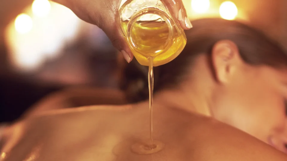 Benefits of Massage Oils for Skin