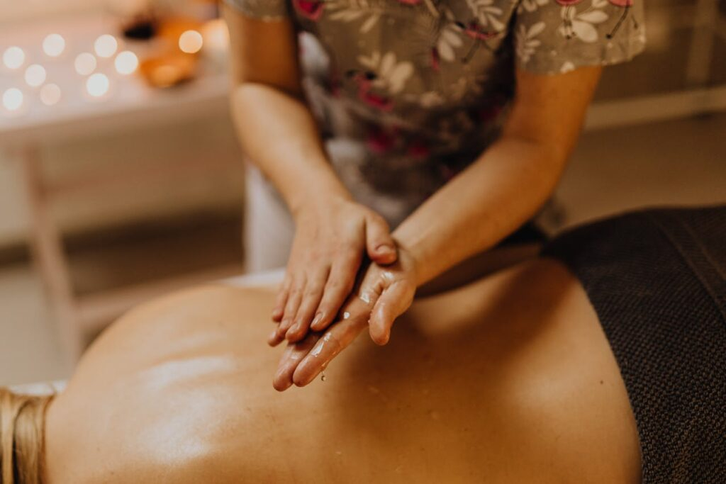 Benefits of a Lomi Lomi Massage