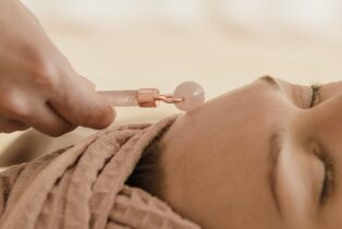 crystal massage crystal massage