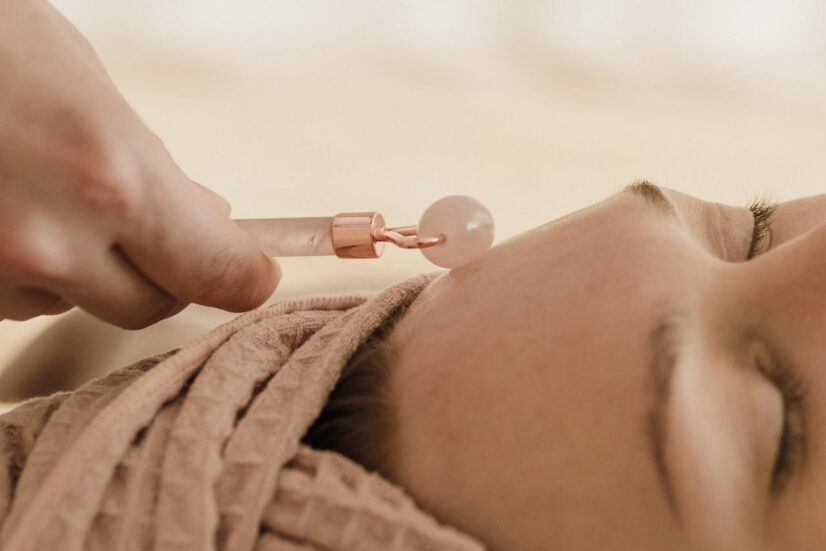 crystal massage crystal massage